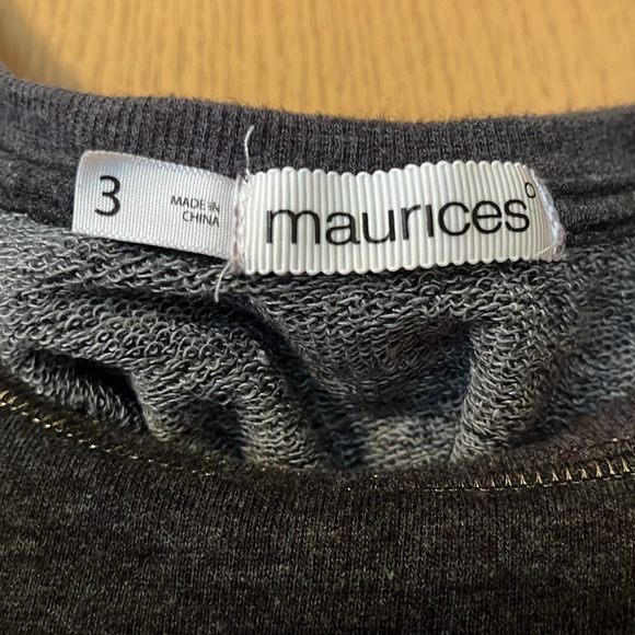 Maurices fitted sweatshirt size 3 - Picture 3 of 4
